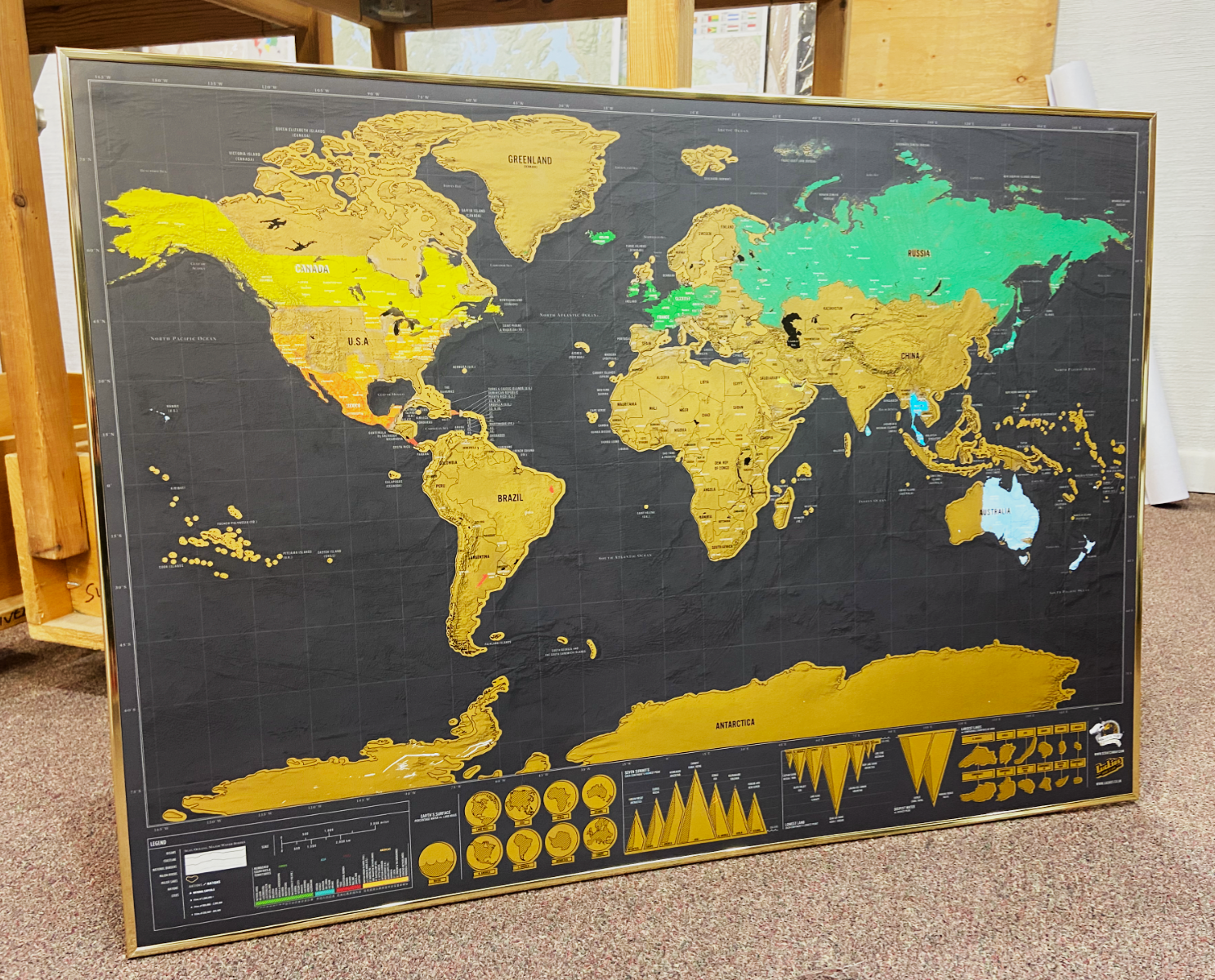 Scratch Map Deluxe Vinyl Frame 32X24 - Scratch Off De Luxe Vinyl